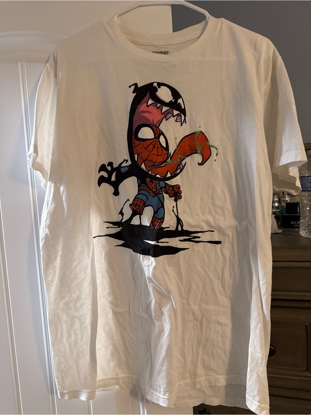 Marvel White Spider-Man Venom Crossover Graphic Tee - Men